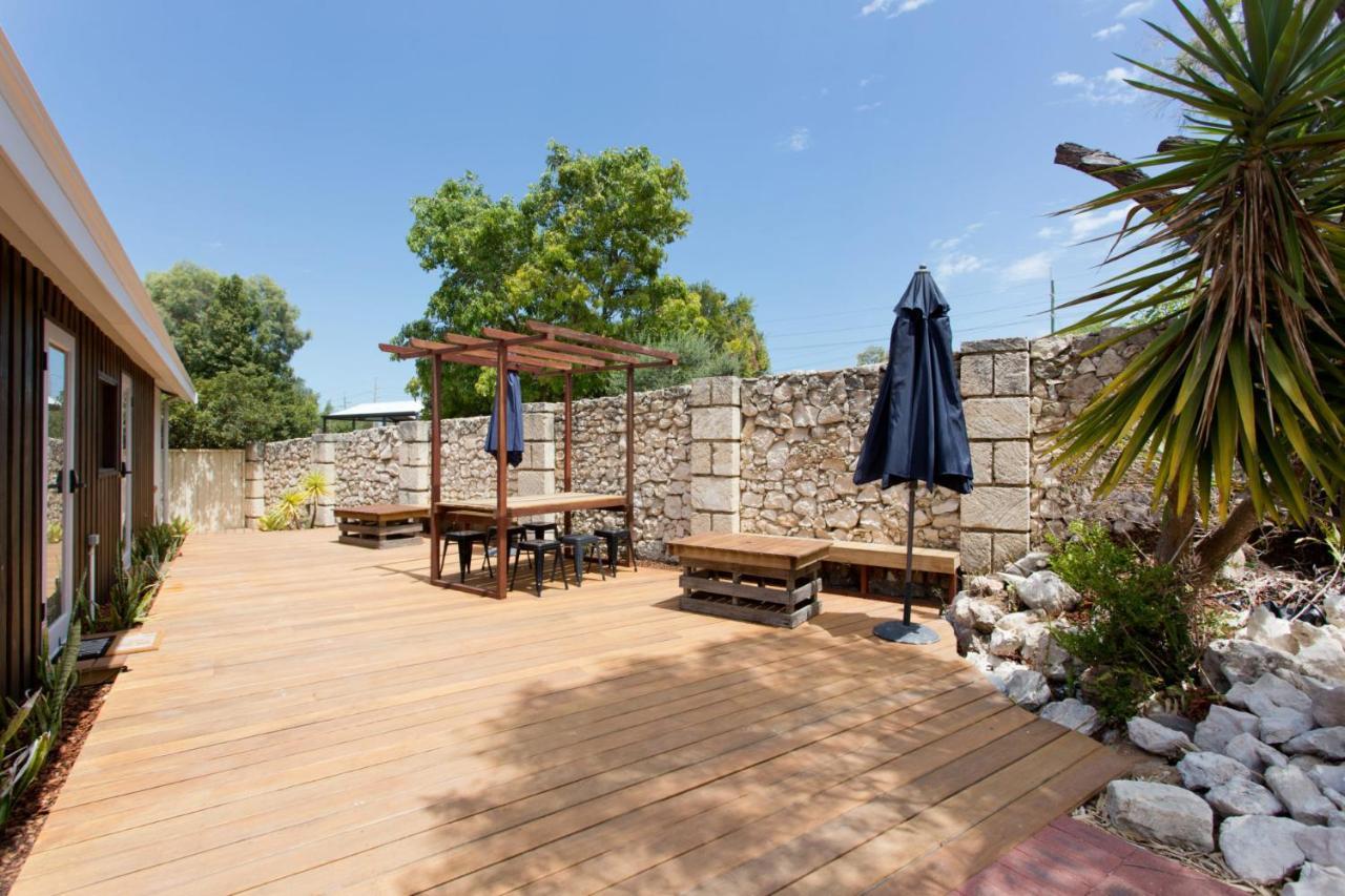 Dingo At White Gum Lodge Fremantle Ngoại thất bức ảnh